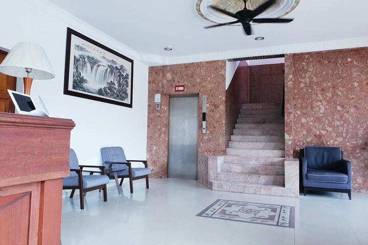 Hotel Interior 19 of 27