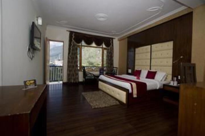 Room 6 of 22