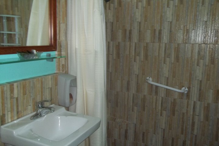 Room 40 of 60