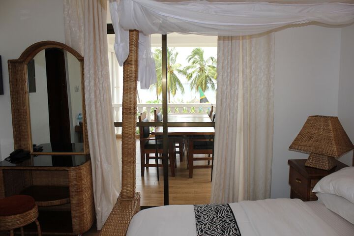 Room 20 of 54