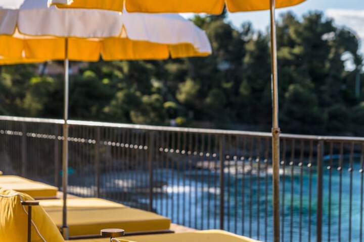 Pool 35 of 120
