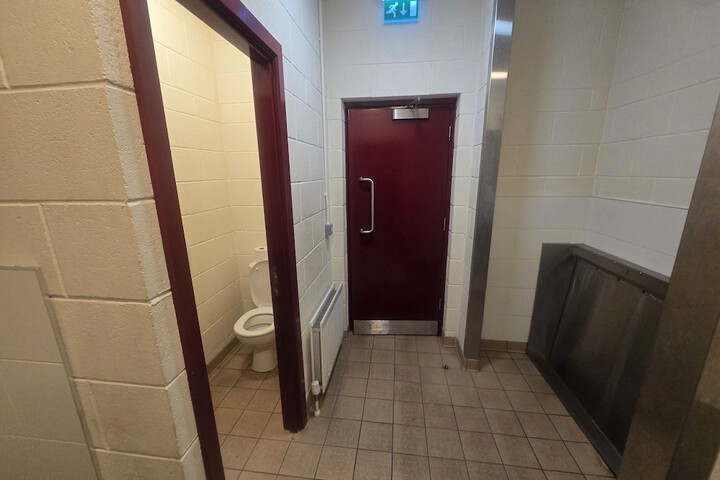 Room 7 of 20