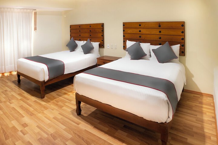 Room 15 of 182