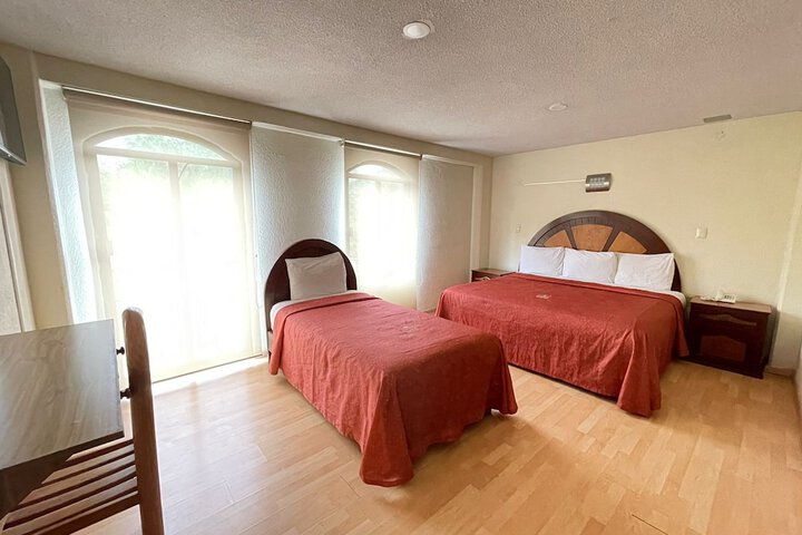 Room 19 of 36