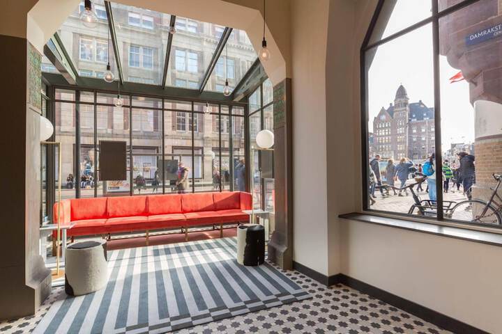 Lobby Photos