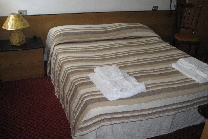 Room 19 of 55