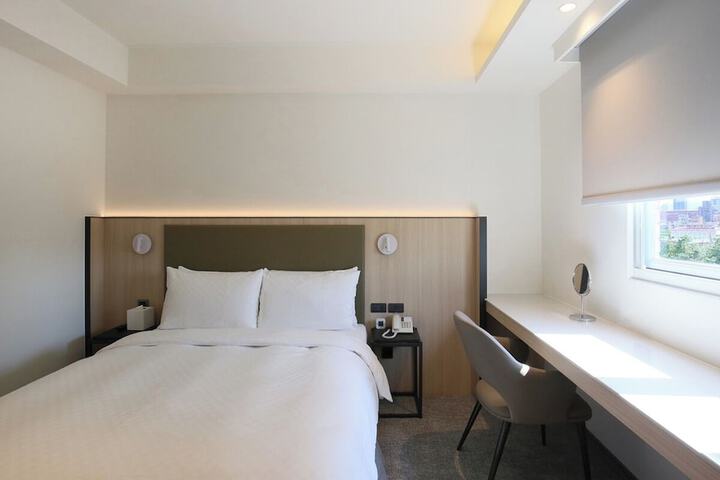Room 46 of 105