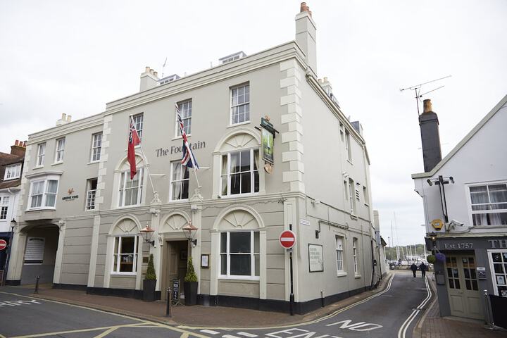 Fountain Hotel Isle of Wight by Greene King Inns in Cowes