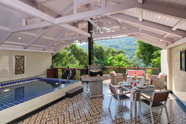Pool 51 of 89