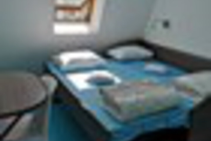Room 38 of 135