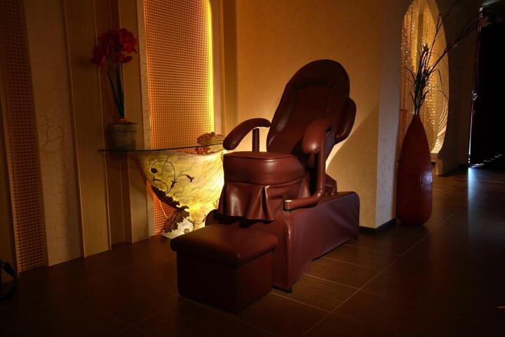 Room 3 of 11