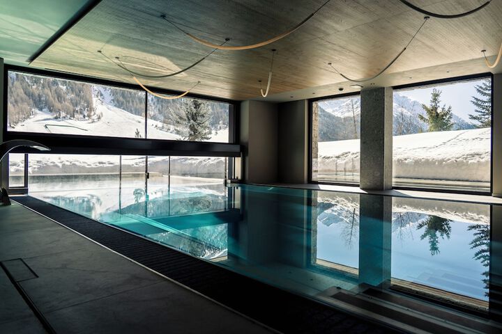 Pool 28 of 91