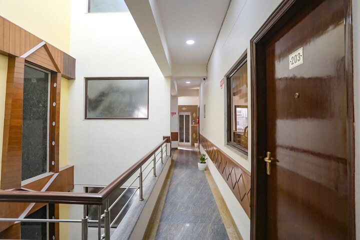 Hotel Interior 3 of 43