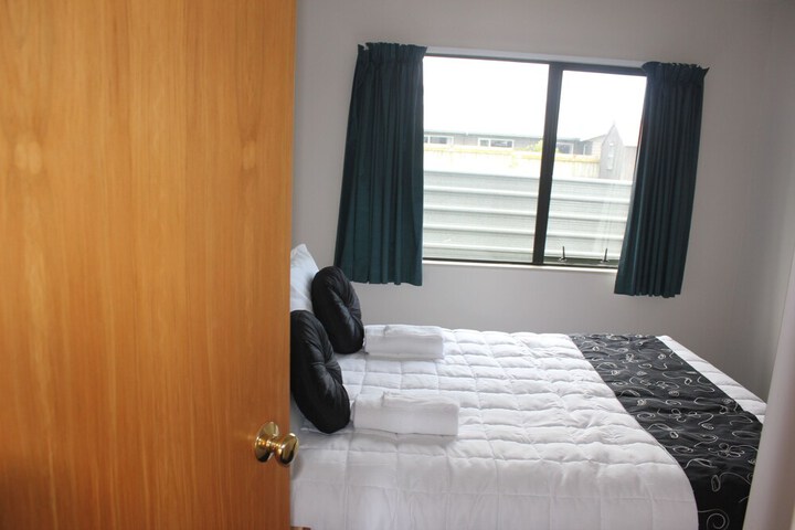 Room 7 of 51