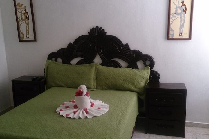 Room 5 of 48