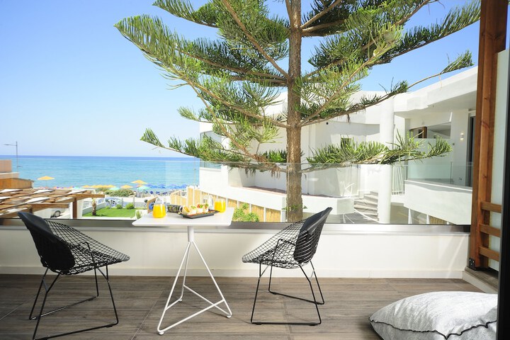 Terrace/Patio 73 of 145