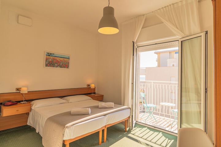 Room 60 of 104
