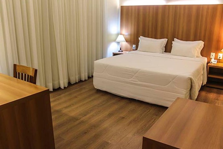 Room 13 of 52