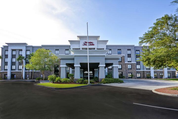 Hotel 52 of 56