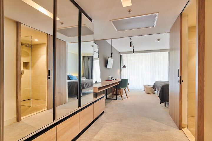 Room 20 of 52