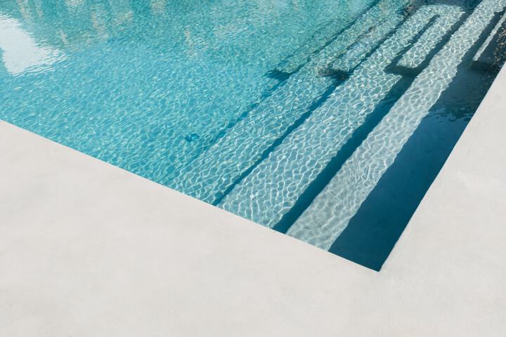 Pool 79 of 134