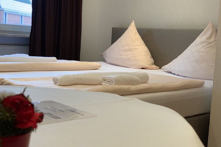 Room 3 of 29
