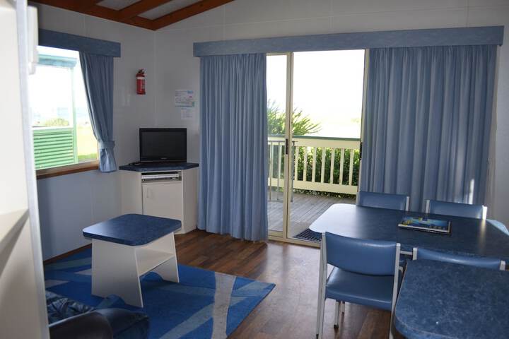 Room 12 of 43