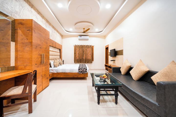 Room 36 of 82