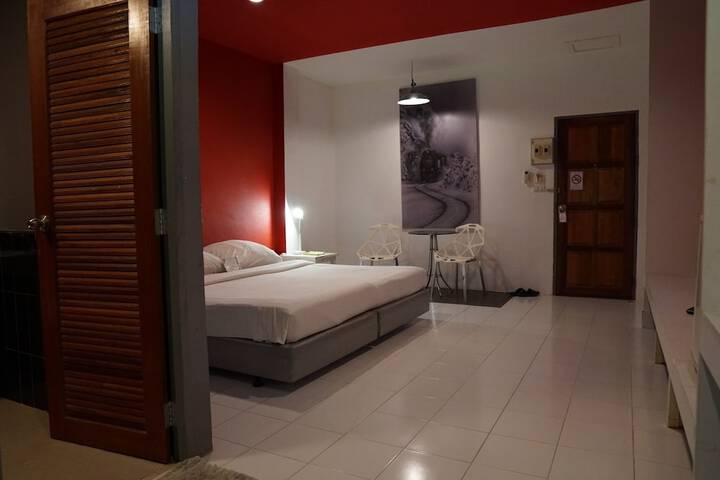 Room 26 of 59
