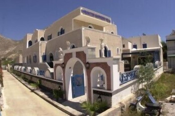 Hotel 14 of 16