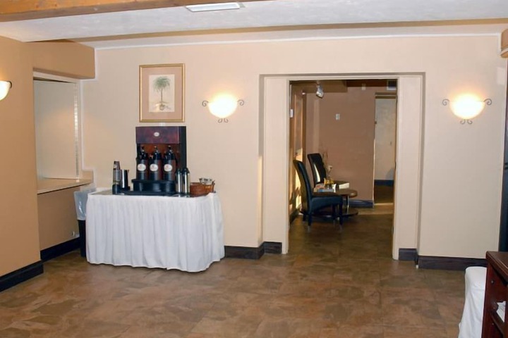 Breakfast/Coffee Service 45 of 50