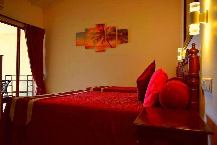 Room 5 of 40