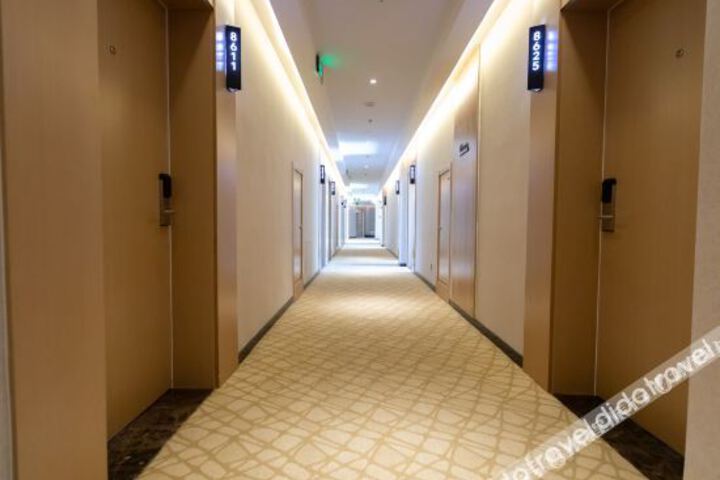 Hotel Interior 6 of 11