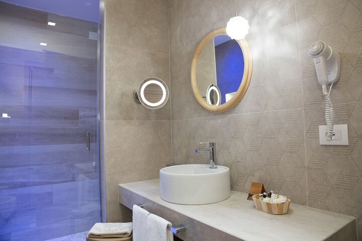 Bathroom Interior Photo
