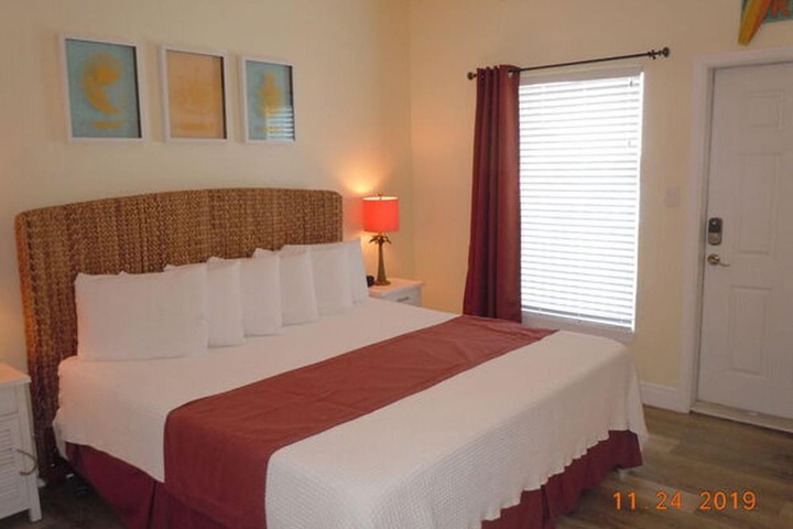 Room 19 of 173