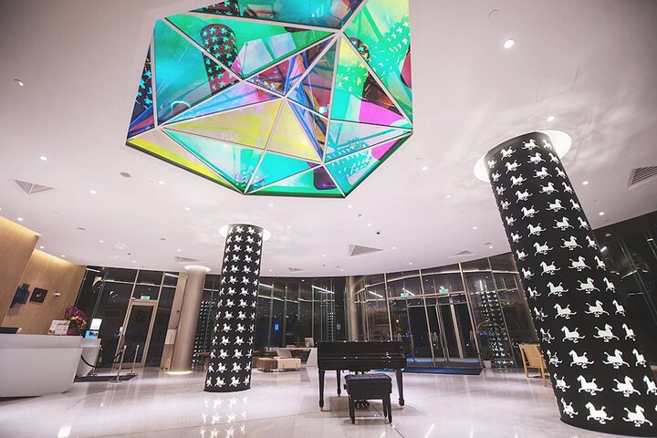 Hotel 53 of 60