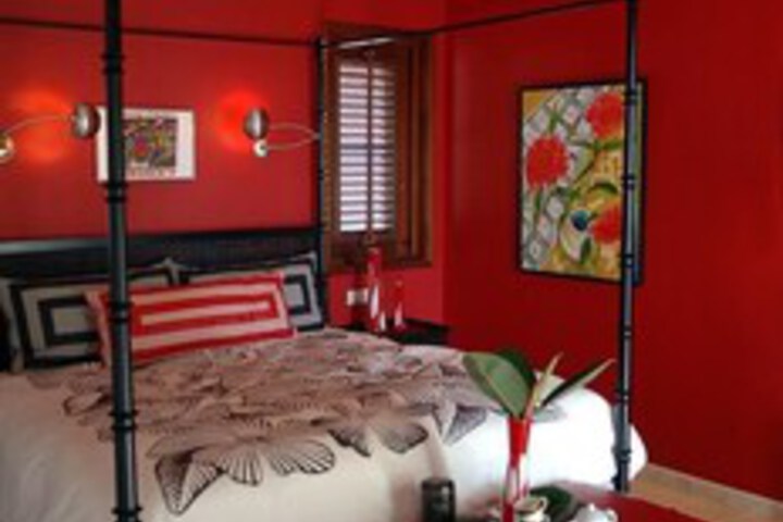 Room 104 of 118