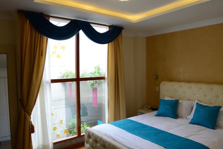 Room 20 of 46