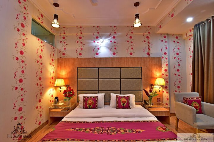 Room 7 of 29