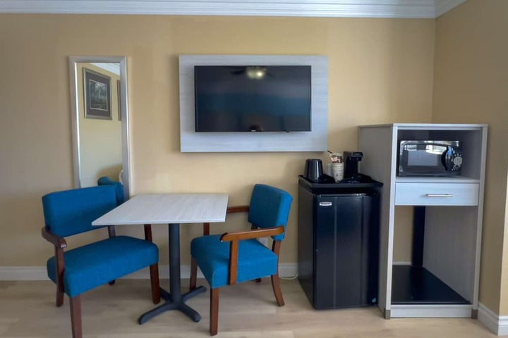 Room amenity