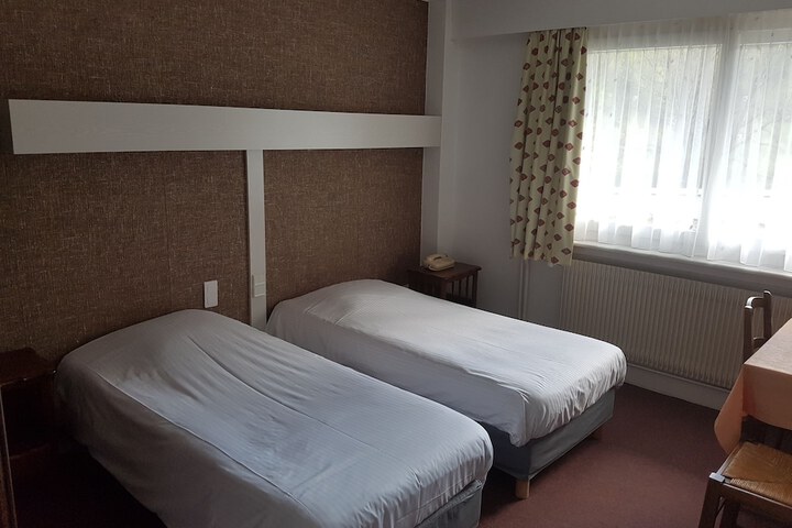 Room 31 of 91