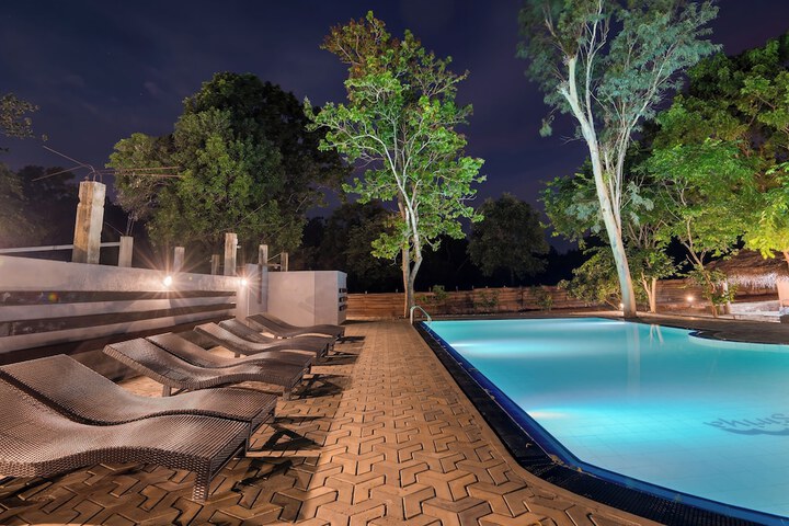 Pool 31 of 62