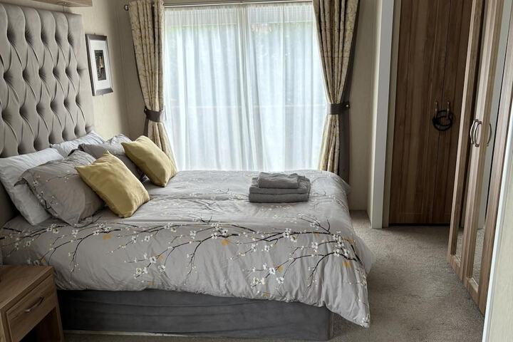 Room 3 of 19