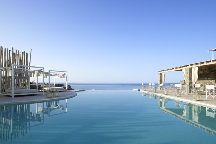 Photo of Artemis Seaside Resort