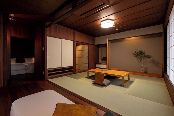 Room 10 of 45