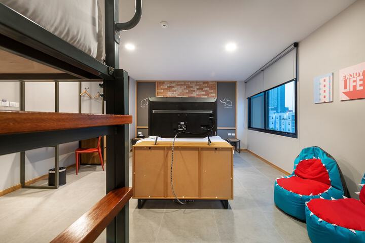 Room 29 of 126