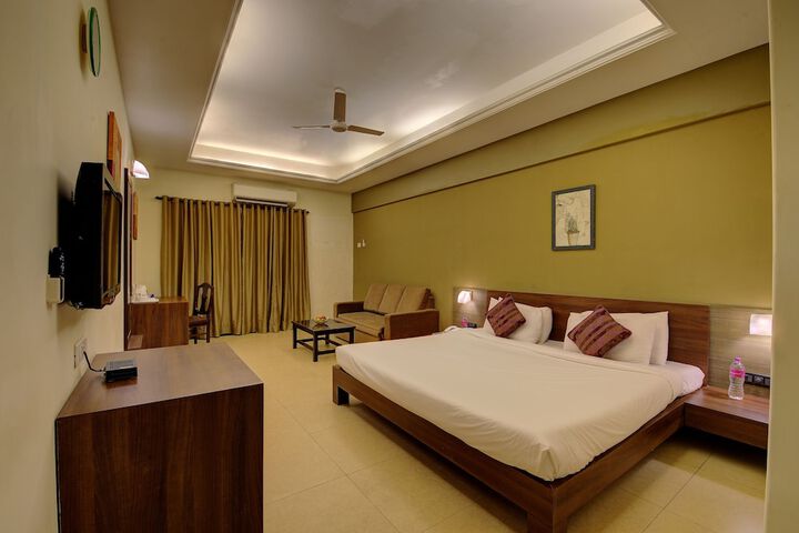 Room 7 of 82