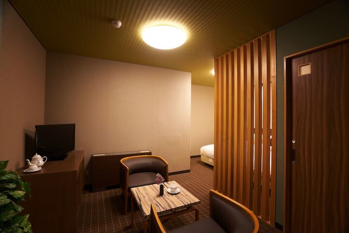 Room 11 of 57