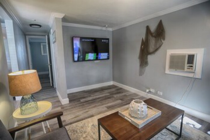 Room 15 of 31
