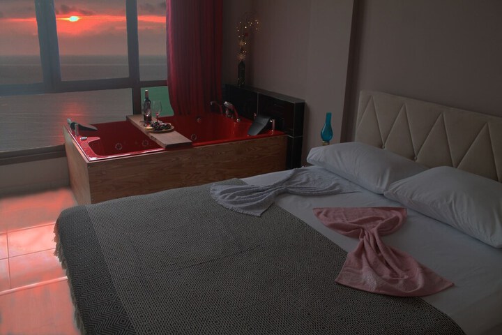 Room 11 of 40